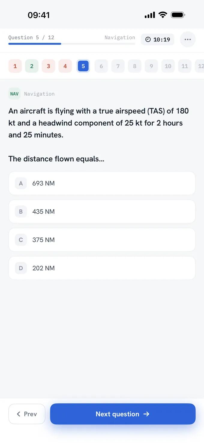 A timed mock PPL exam question in the app, with progress dots and exam timer